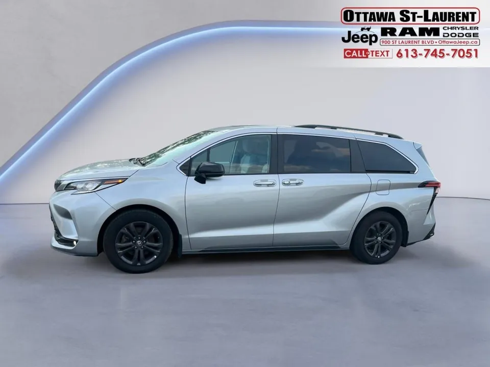 Toyota Sienna 2024 photo 2