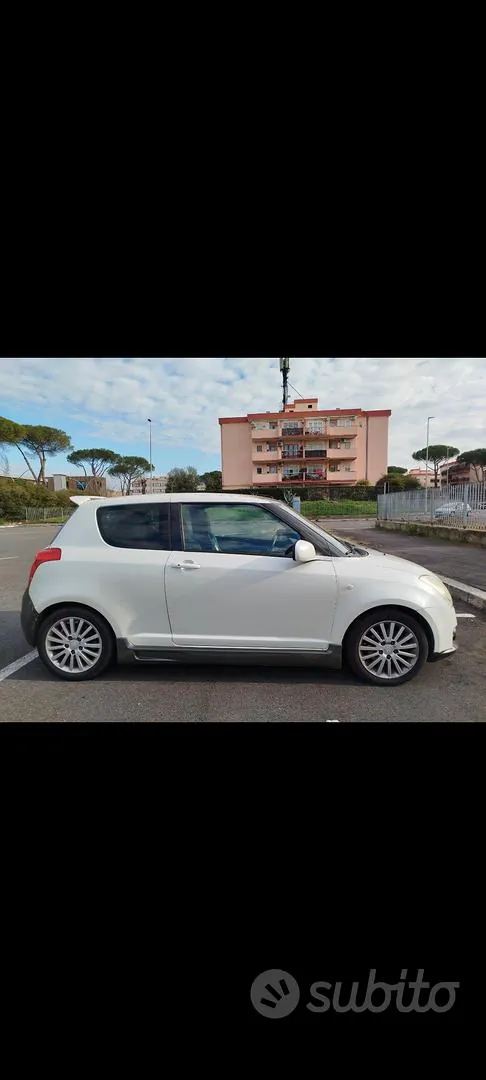 Suzuki Swift 2009 photo 4