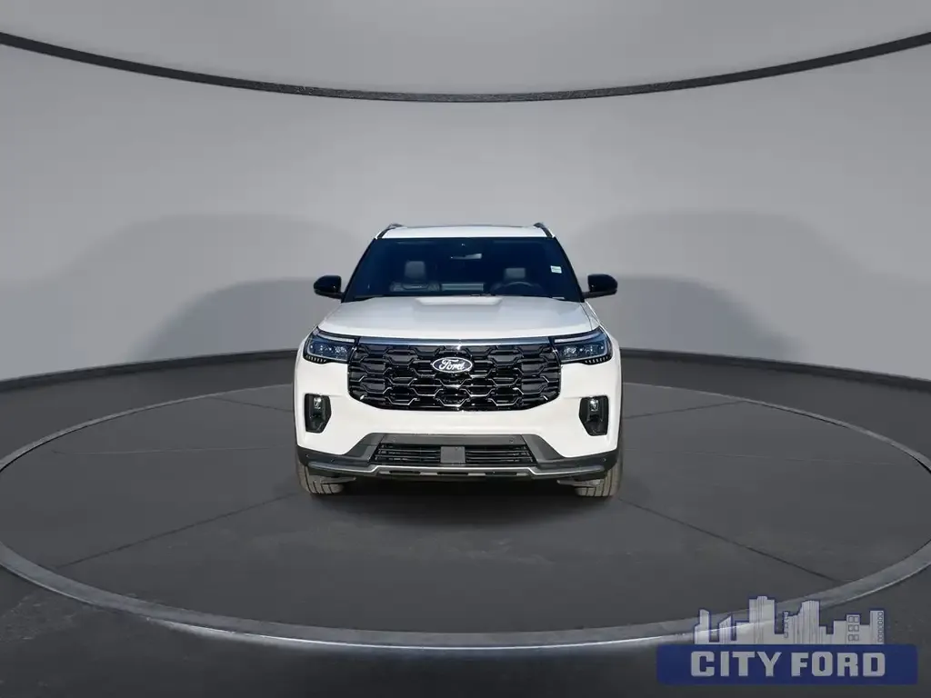 Ford Explorer 2027 photo 3