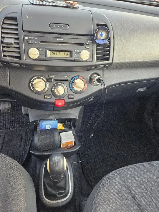 Nissan Micra 2005 photo 3