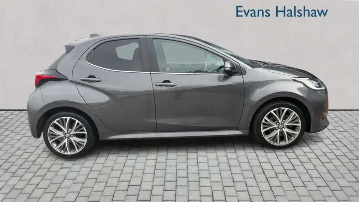 Toyota Yaris 2022 photo 3