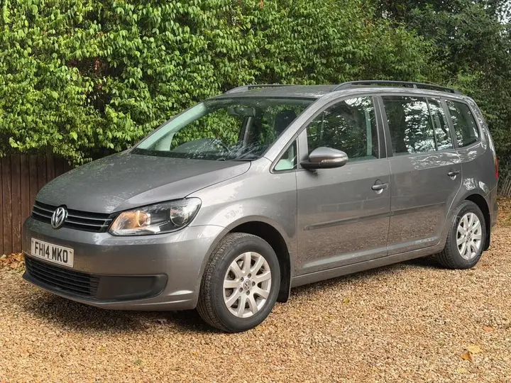 Volkswagen Touran 2014 photo 5