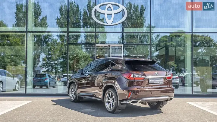 Lexus Rx 2019 photo 2