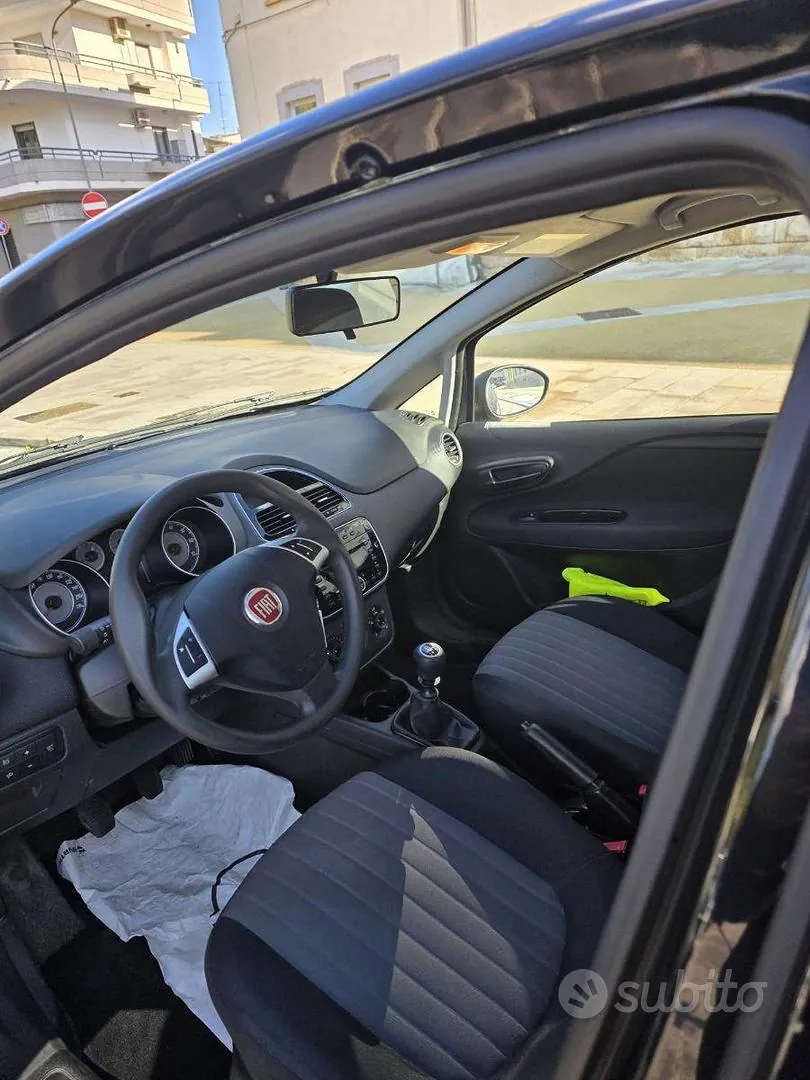 Fiat Punto 2018 photo 5