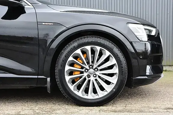 Audi E-Tron 2020 photo 4
