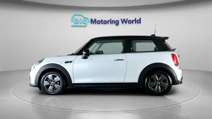 Mini Cooper Se 2023 photo 5