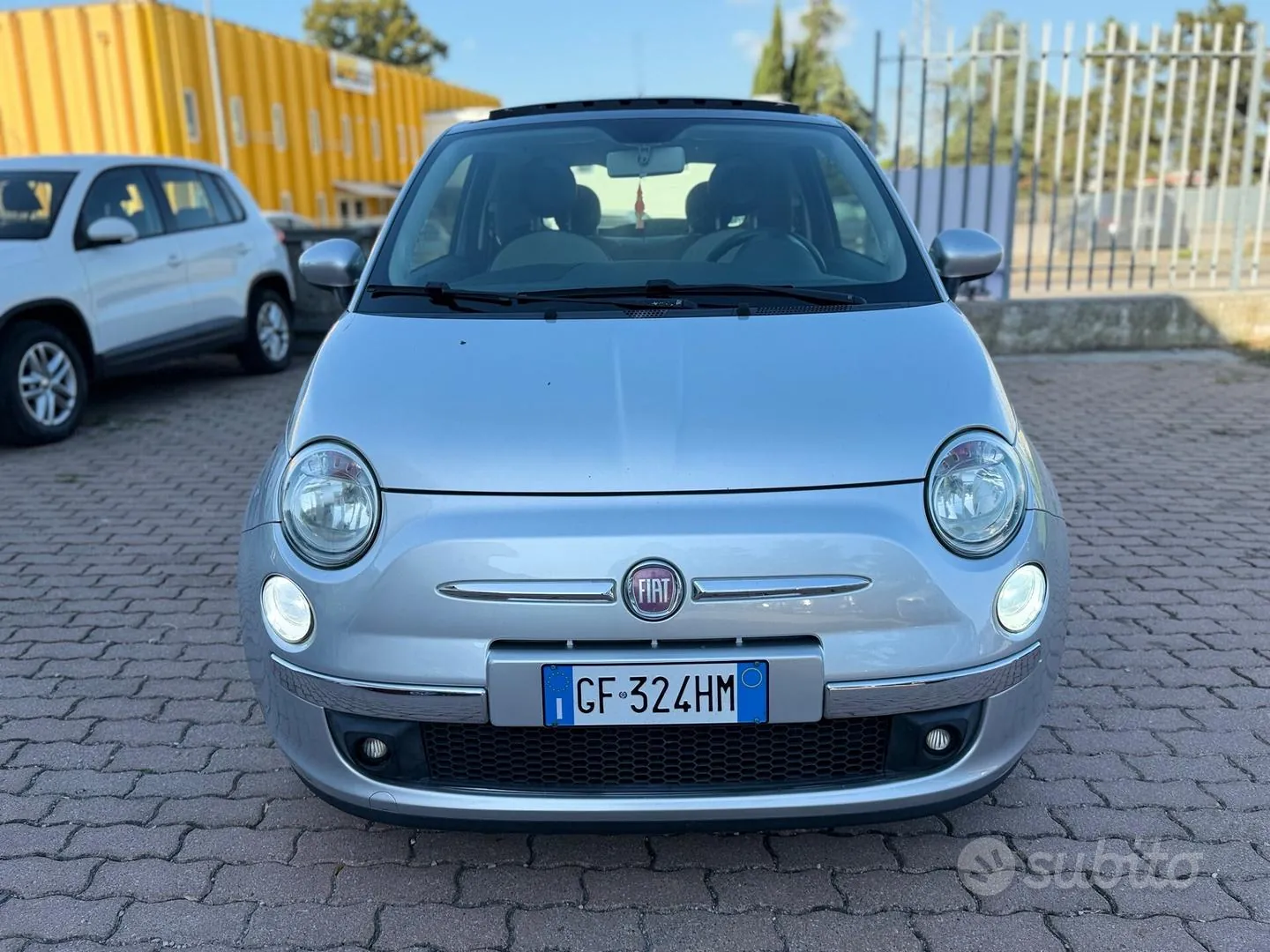 Fiat 500 2011 photo 2