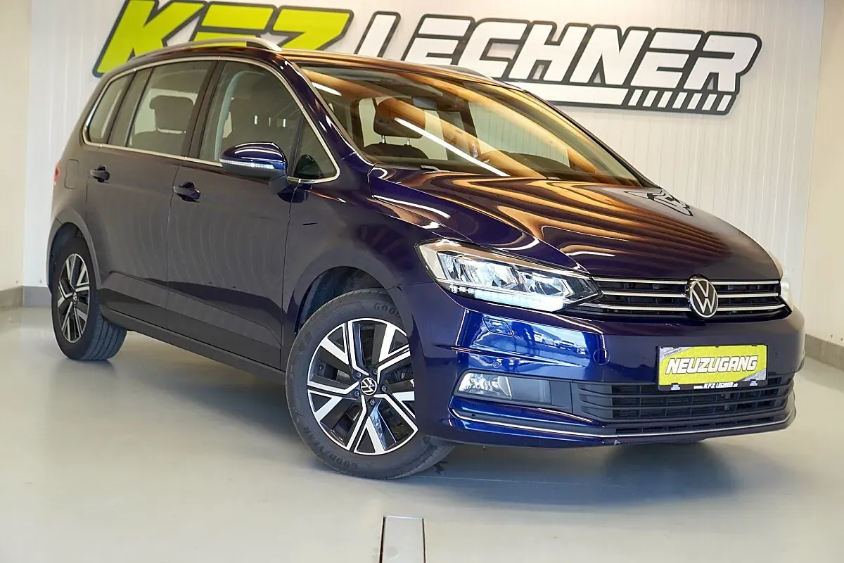 Volkswagen Touran 2023 photo 3