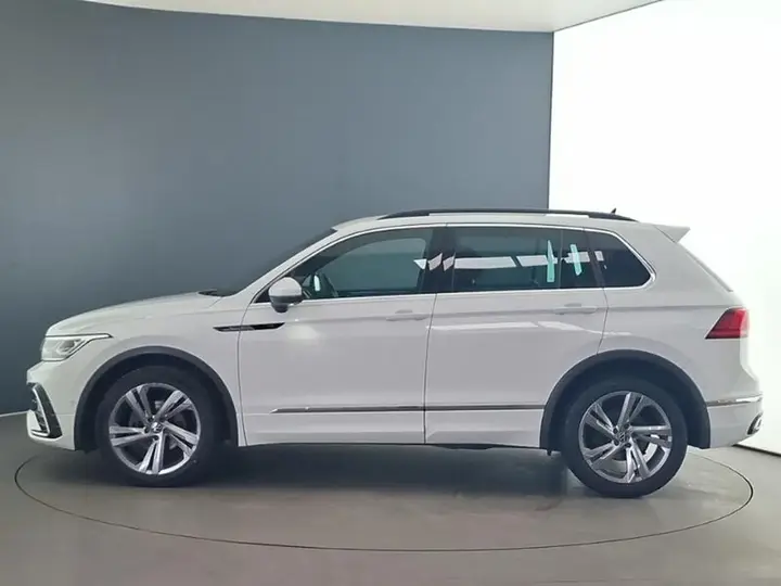 Volkswagen Tiguan 2023 photo 4
