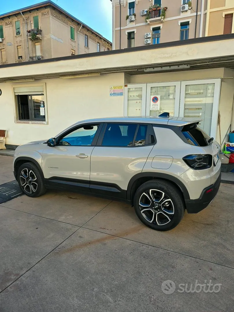 Jeep Avenger 2023 photo 4