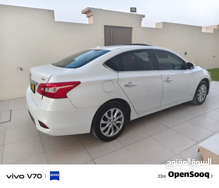 Nissan Sentra 2018 photo 3