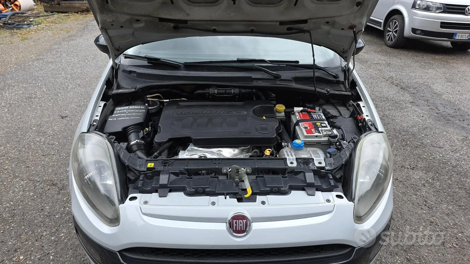 Fiat Punto Evo 2011 photo 4