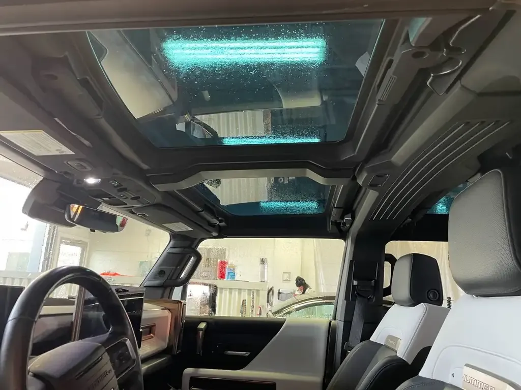 GMC Hummer Ev Pickup 2024 photo 3