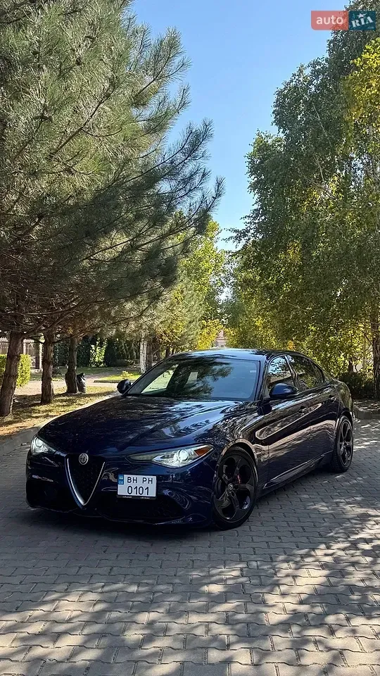 Alfa Romeo Giulia 2017 photo 3