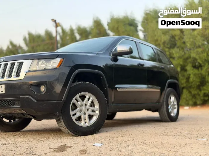 Jeep Laredo 2012 photo 4