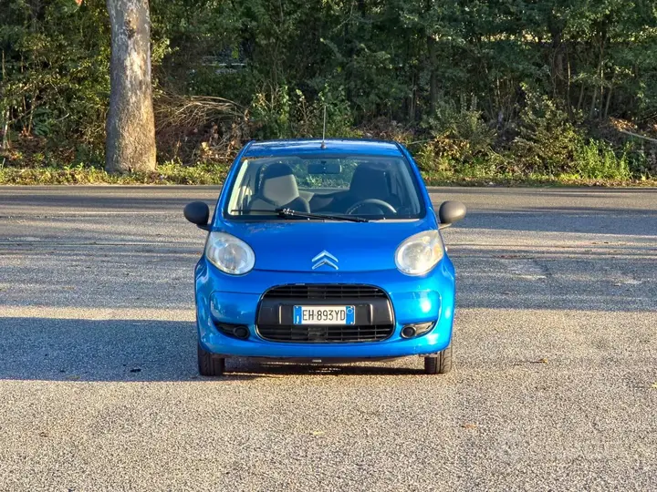 Citroen C1 2011 photo 2