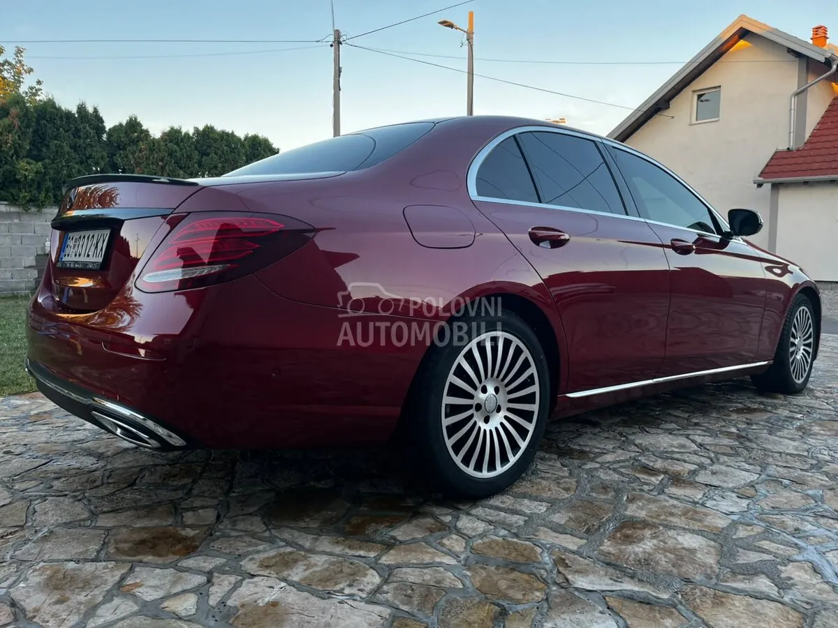 Mercedes-Benz E 220 2016 photo 4