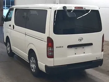 Toyota Hiace 2023 photo 3