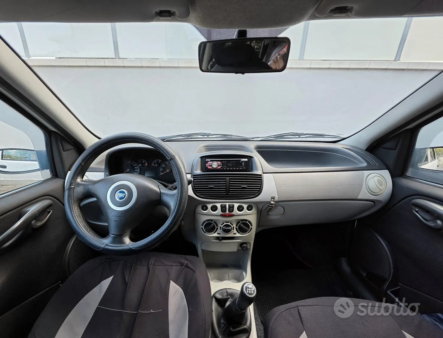 Fiat Punto 2005 photo 5