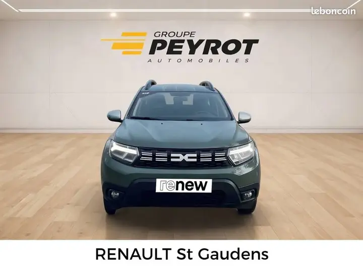 Dacia Duster 2024 photo 2