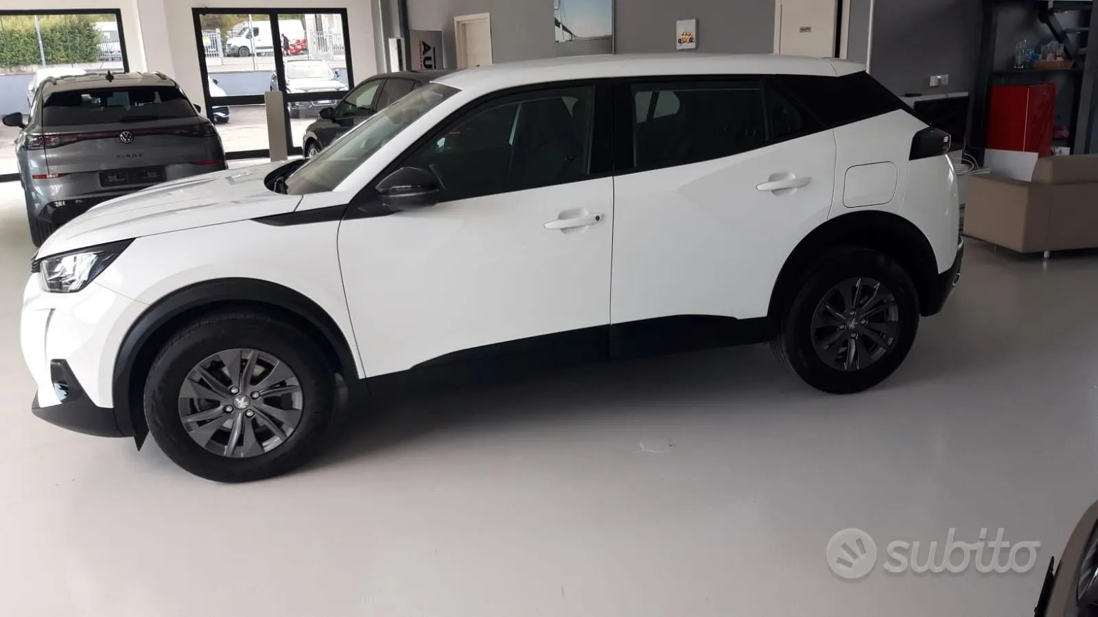 Peugeot 2008 2022 photo 2
