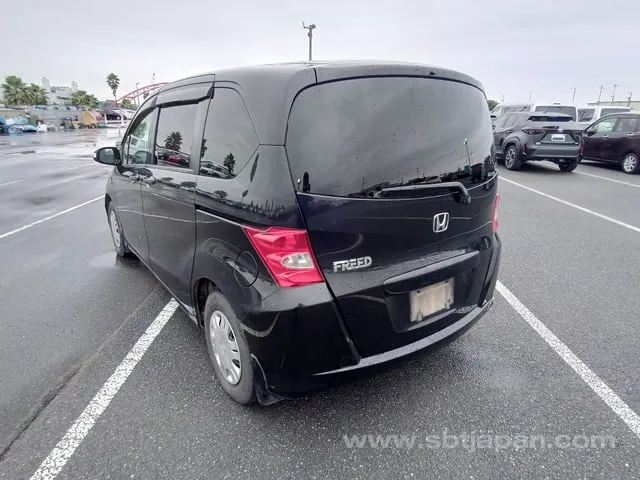 Honda Freed 2008 photo 3