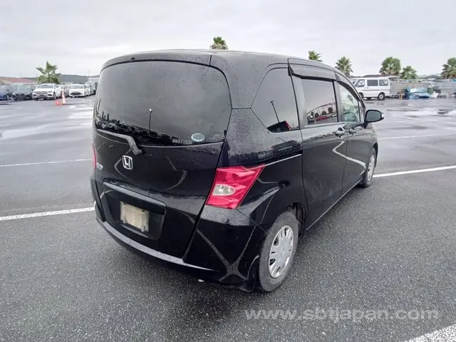 Honda Freed 2008 photo 4