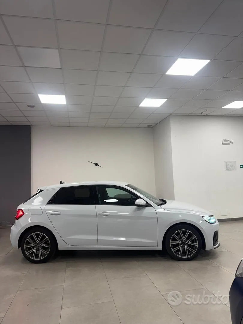 Audi A1 2022 photo 3