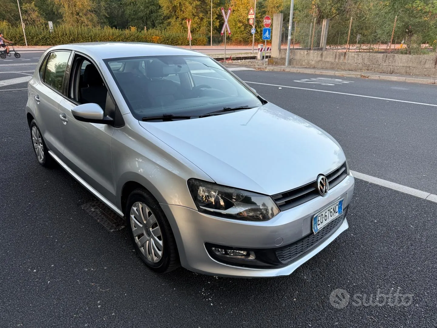 Volkswagen Polo 2010 photo 3
