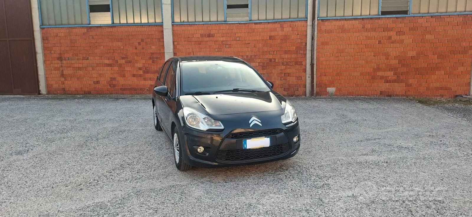 Citroen C3 2011 photo 2