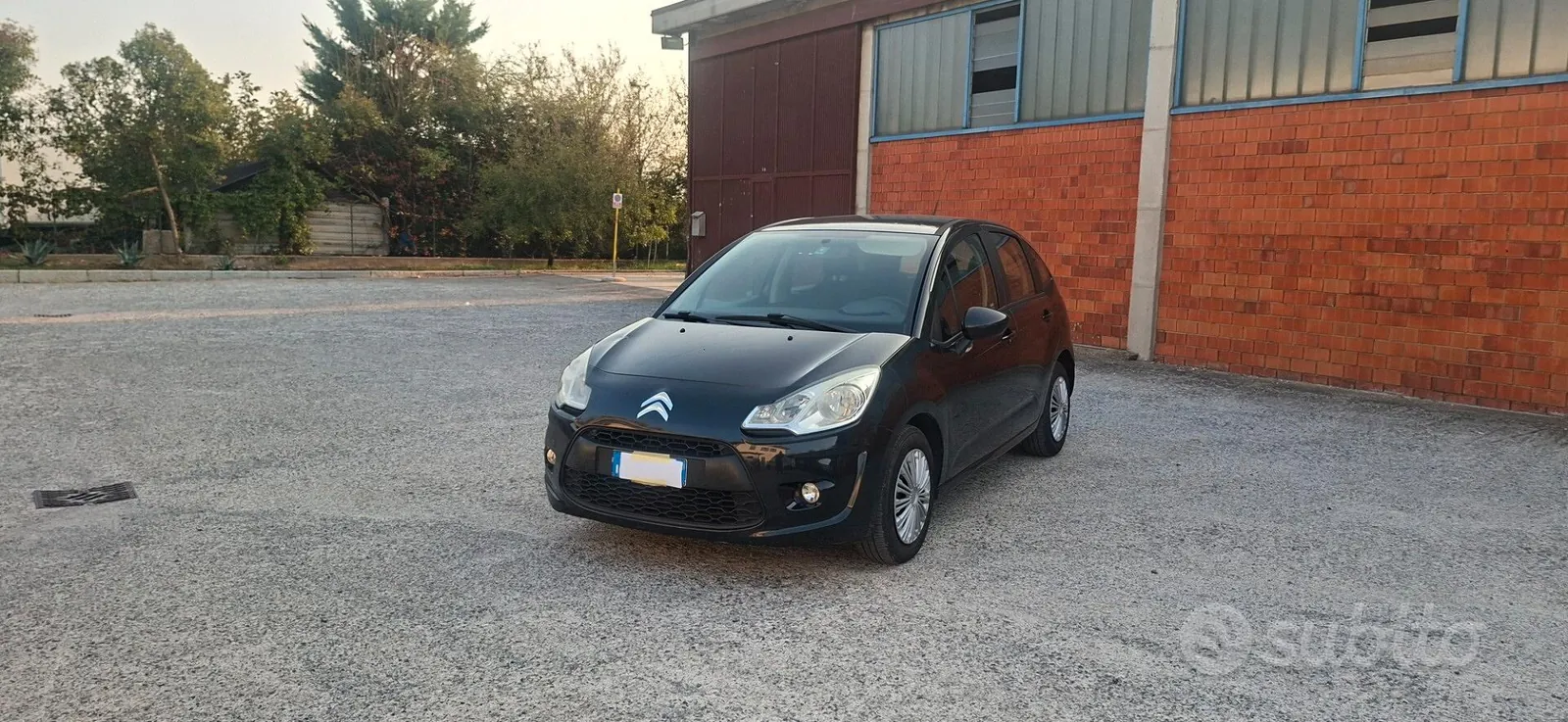 Citroen C3 2011 photo 3