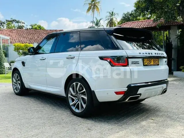 Land Rover Range Rover Sport 2018 photo 2