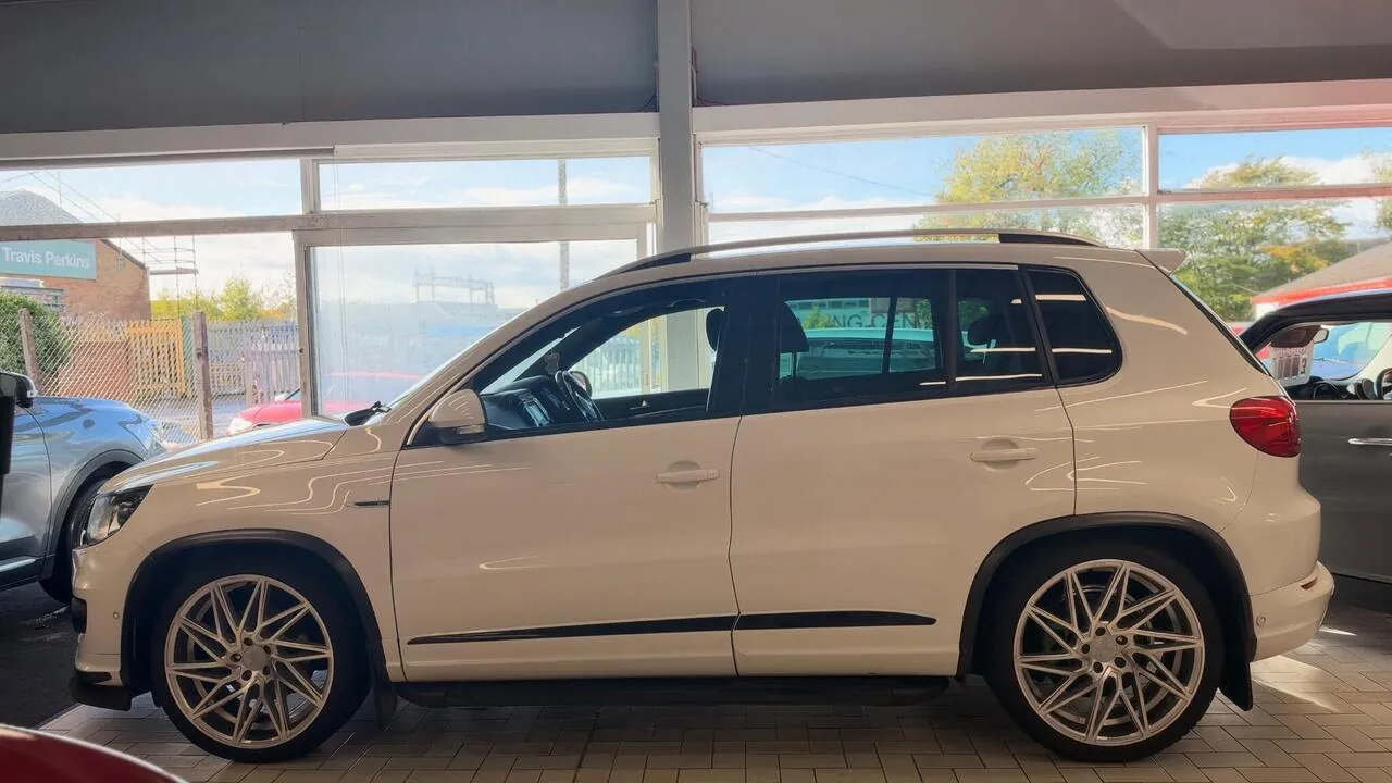Volkswagen Tiguan 2015 photo 4