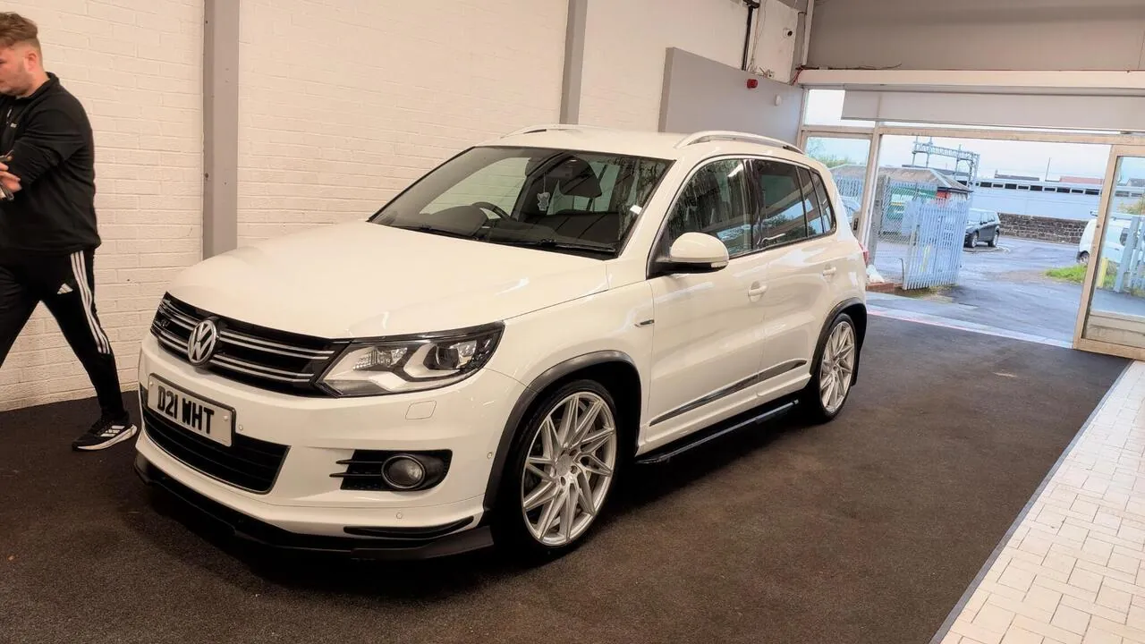 Volkswagen Tiguan 2015 photo 2