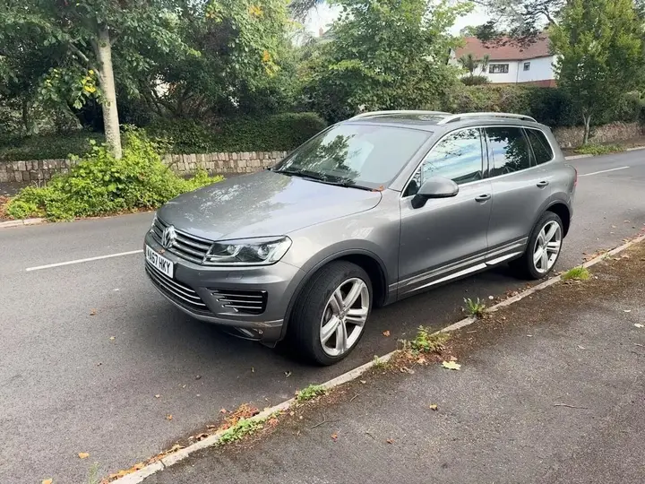 Volkswagen Touareg 2017 photo 2