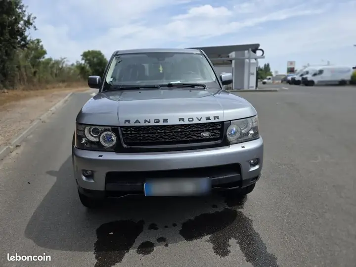 Land Rover Range Rover 2012 photo 2