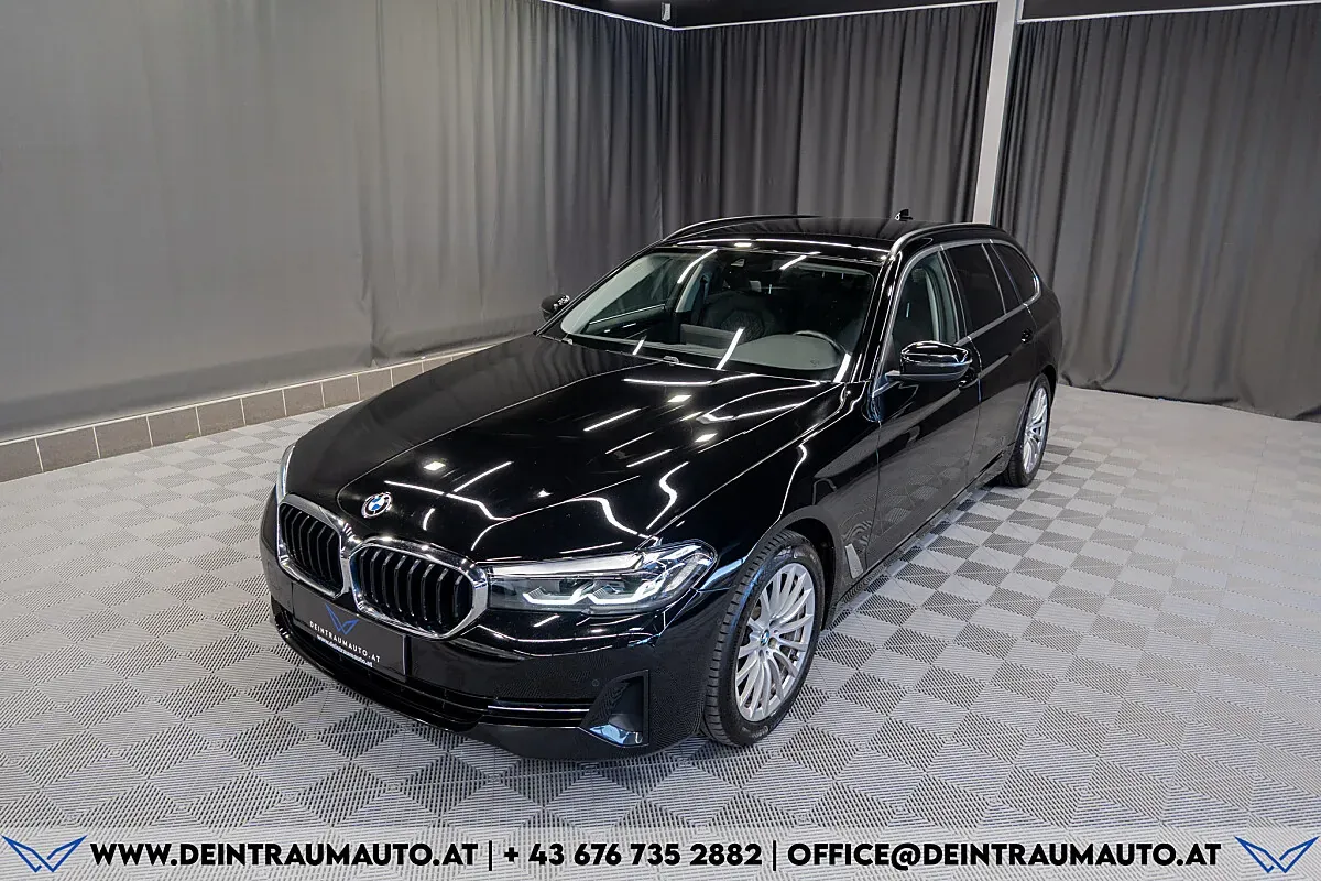 BMW 5 Series 2023 photo 2