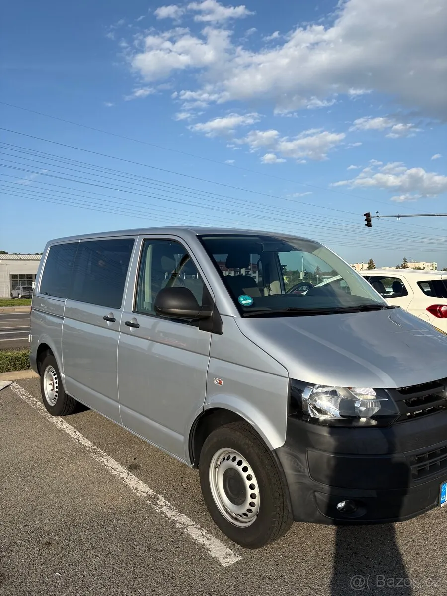 Volkswagen Caravelle 2014 photo 5