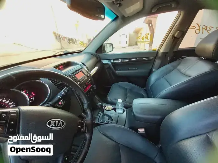 Kia Sorento 2012 photo 3