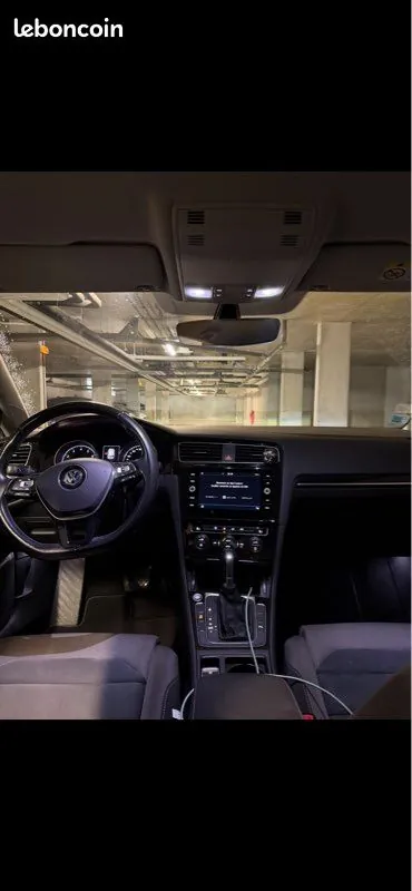 Volkswagen Golf 2018 photo 3