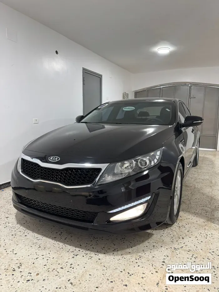 Kia K5 2011 photo 2