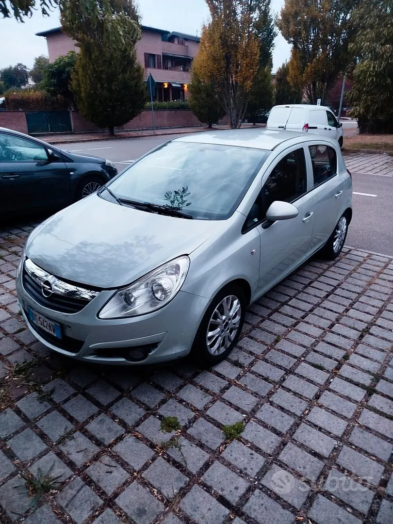 Opel Corsa D 2009 photo 5