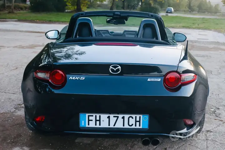 Mazda Mx-5 2017 photo 4