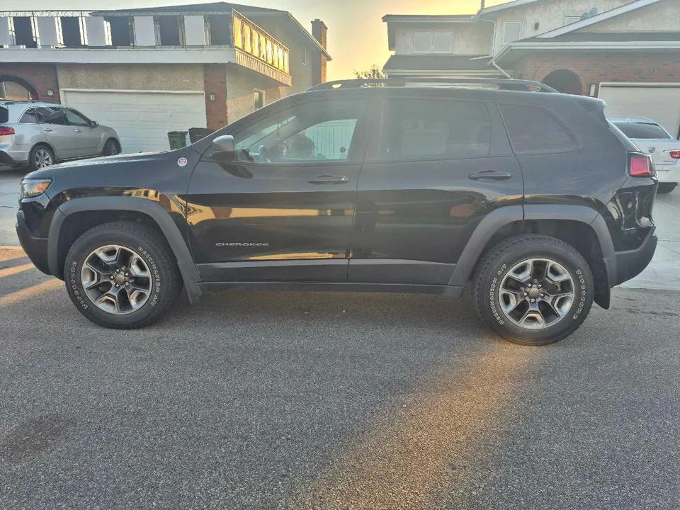 Jeep Cherokee