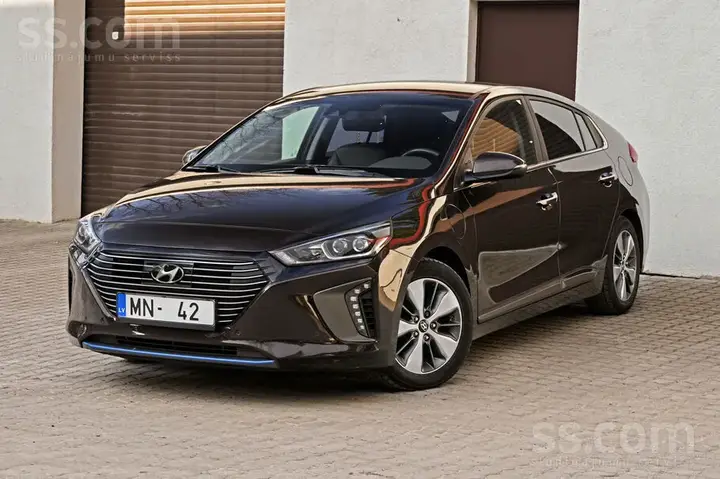 Hyundai Ioniq