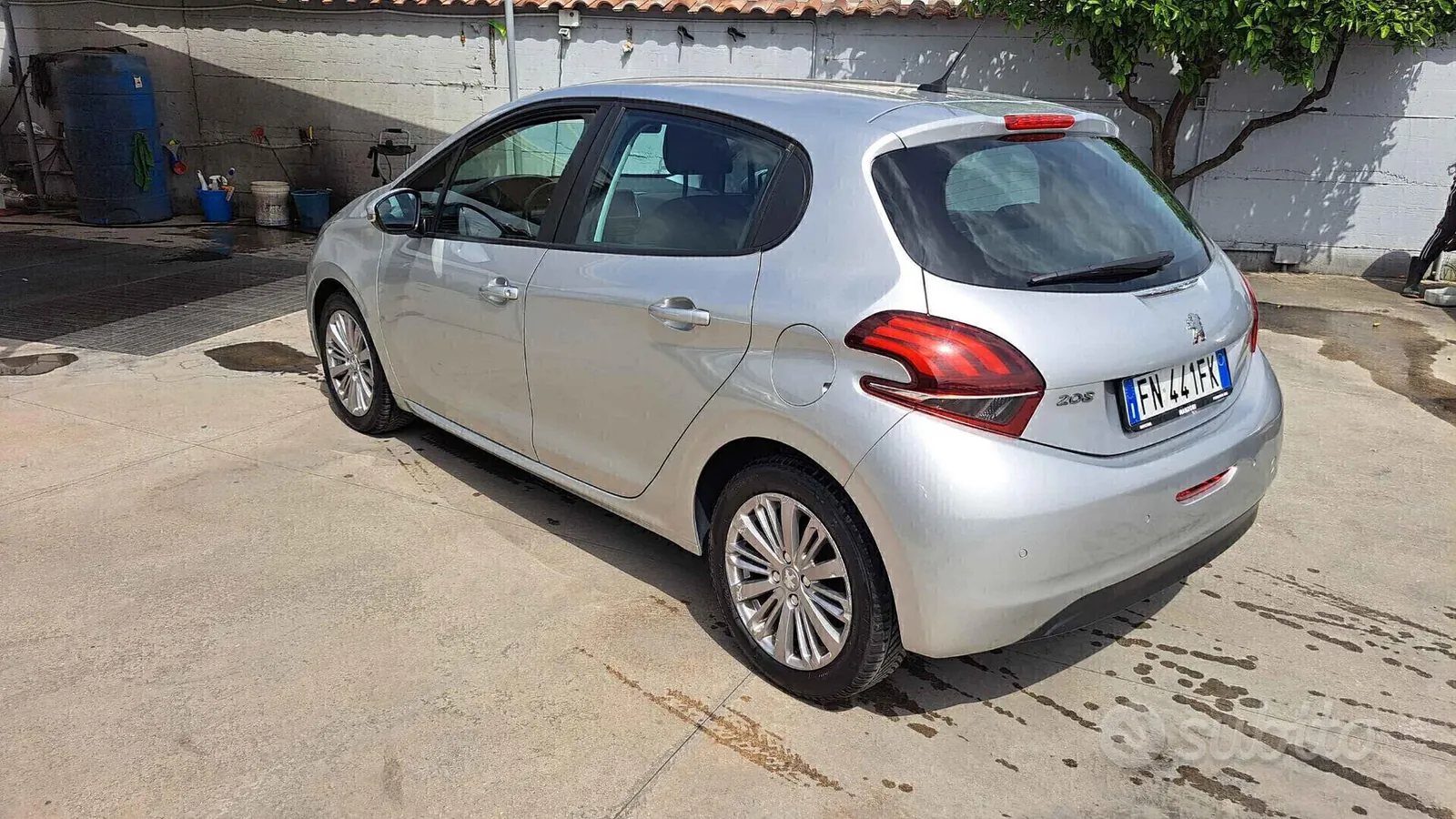 Peugeot 208 2018 photo 4