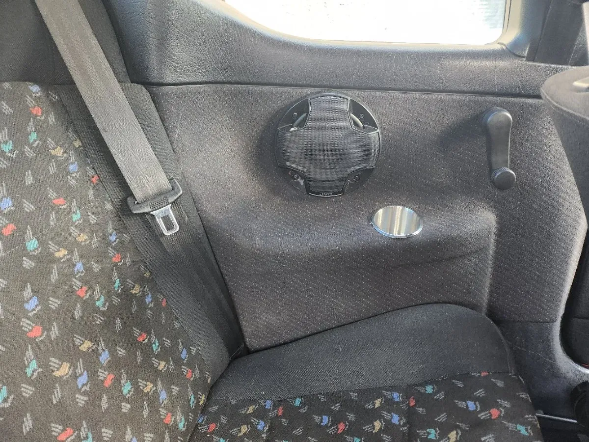 Volkswagen Golf 1995 photo 2