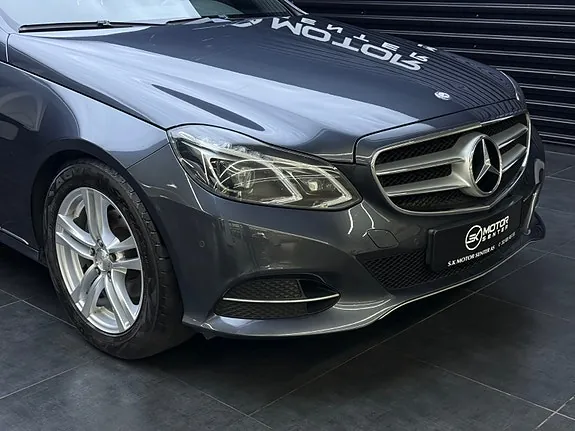 Mercedes-Benz E200 D 2013 photo 3