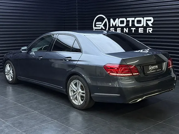 Mercedes-Benz E200 D 2013 photo 2