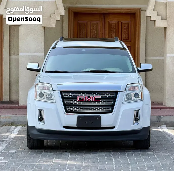 GMC Terrain 2015 photo 2